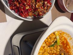 -湘西小馆(滨河路店)