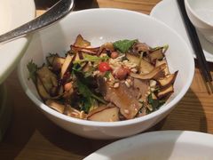 -费大厨辣椒炒肉(万家丽一店)