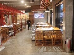 -海陆红火锅(汉兴路店)