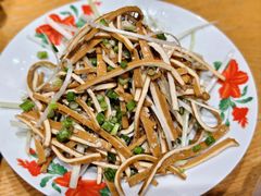 -郭婆婆疯子鸡·土货江湖菜馆