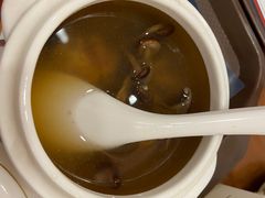 -余百年·现烧烧腊(布吉金利店)