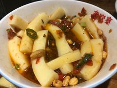 -亮欢寨酸汤鱼(沙冲路店)