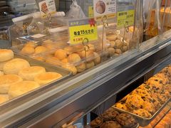 -鲍师傅糕点(江苏路店)