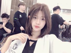 -AYO SALON