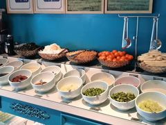 自助调料区-五星桥原切肥牛火锅·30年专注好牛肉(湖塘店)
