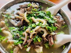 -周记翘脚牛肉