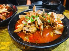 -老闵田螺馆·南昌特色小炒(梦时代店)