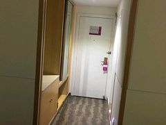 -白玉兰酒店(上海田子坊马当路地铁站店)