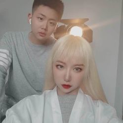-DL HAIR SALON