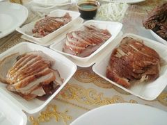 -汪世兴京味烤鸭(王府井店)