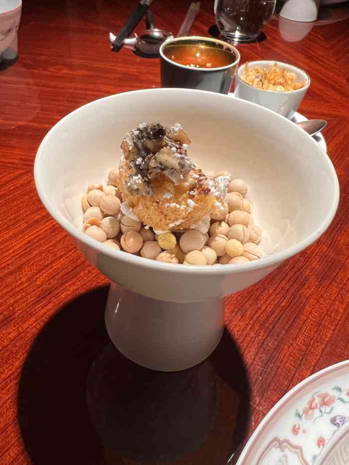 解香楼-"餐厅位置幽静,大厅的座位空间间隔也很好,."-大众点评移动版