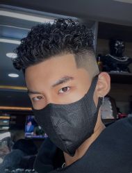 -尤司男士国潮理发馆