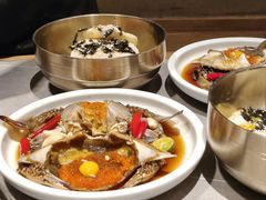 -草家酱蟹炭火烤肉店(珲春南路一店)