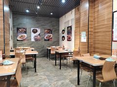 -荣基四海一家·家常菜·海鲜大排档(新安店)