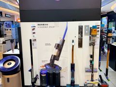-王府井百货熙地港店