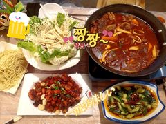 -霄汉牛三鲜湖北砂锅菜(万松园2店)