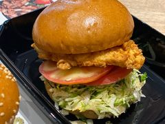 -The Habit Burger Grill 哈比特汉堡(爱琴海店)
