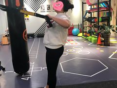 -享受健身·美体塑形馆