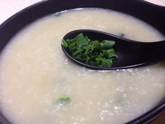 -潮庭港式茶餐厅·熊仔奶茶(同济广场店)