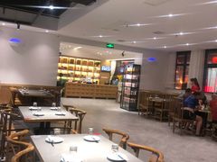 大堂-李赵合鲜肉烧烤(西荷店)