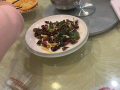 -鹤乡东北菜(崮山路店)