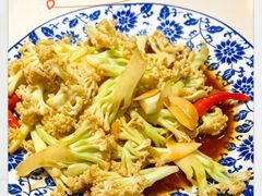 -致流年临沂炒鸡•八大碗(北园路店)