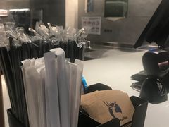 -瑞幸咖啡(宝华国际广场店)