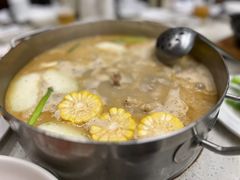 -肥仔文澳门猪骨煲(南京西路店)