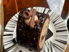 -上海和平饭店维克多咖啡厅 Victor's