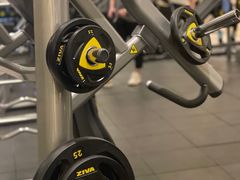 -W Fitness 威尔仕健身(北京英皇集团中心店)