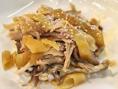 -明本湛江鸡•海鲜小厨(陈家祠店)