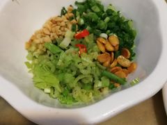 -蜀滋香鲜鱼美蛙火锅(339店)
