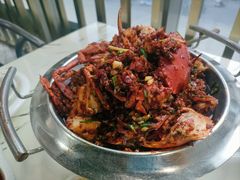 -凤凰路何眼镜香辣蟹(花果园店)