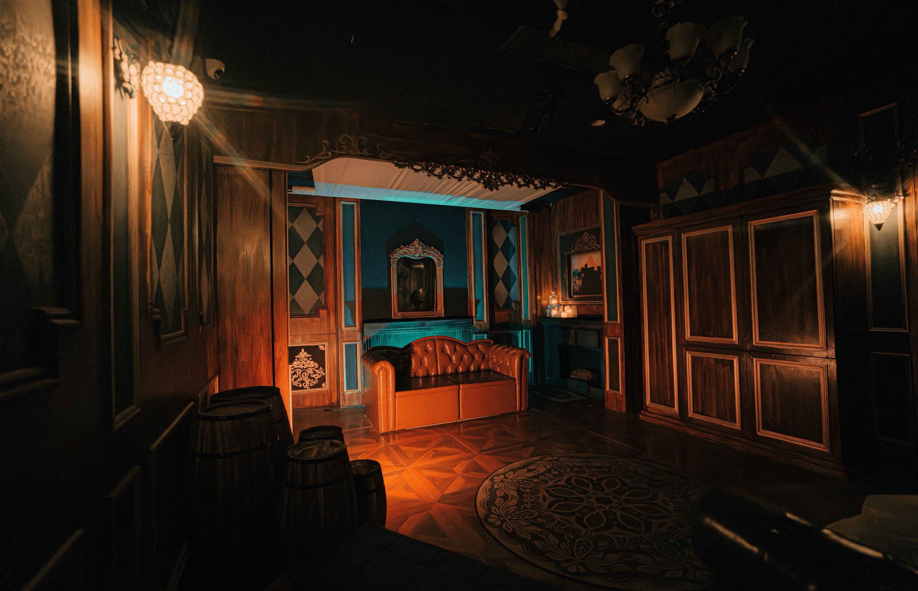 剧情演绎的非常好,小姐姐的妆容表演都非常