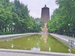 -玲珑塔公园