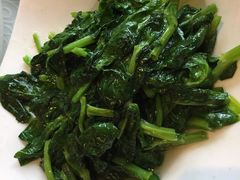 青炒豌豆尖-辣婆婆(航天桥店)