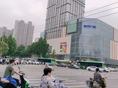 -曼哈顿商业广场(升龙广场店)