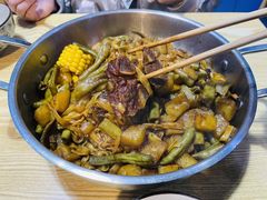 -内蒙焖面大盆骨餐馆(山大路店)