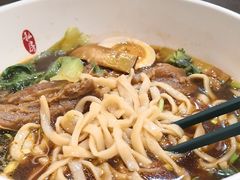 -康师傅私房牛肉面(申虹店)