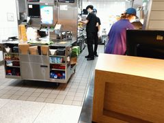 -麦当劳(徐汇漕溪北路百脑汇店)