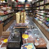 这家食品店商品小而全……