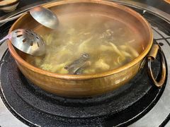 -阿山卓·野生菌火锅·纳西火塘烤肉