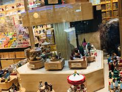 -猫的天空之城概念书店(印象城购物中心店)