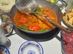 -王奋斗贵州酸汤牛肉火锅