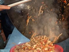 -佬缸炮江湖川菜(玉林店)