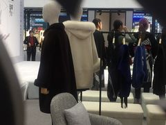 -铜锣湾国际购物中心