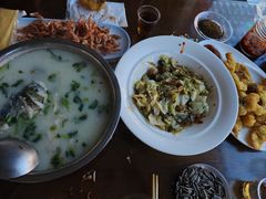 -雪湖煜辰鱼头老店(雪野湖店)