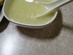 小米粥-宝光熏肉鞋底火烧(新街口店)