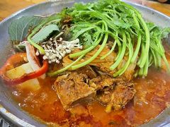 -喇喇排骨火锅·传统韩式脊骨汤(望京西园总店)