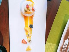 -香格里拉鱼跃地中海西餐厅·牛排披萨